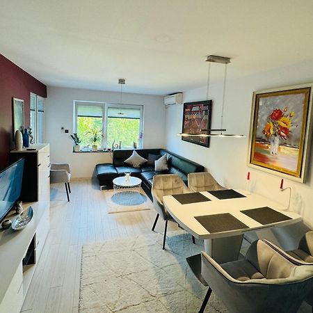 City Apartment Varna Exterior photo